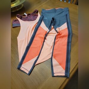 Womens UnderArmour Workout set in shades of grey and orange.